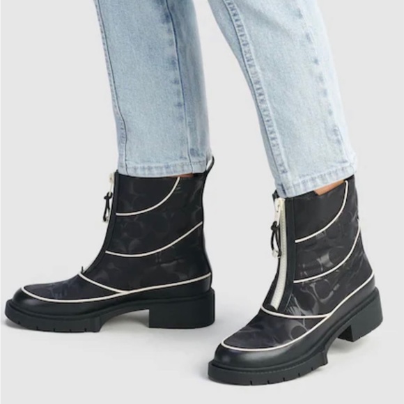 Coach Leona boots - Picture 3 of 4